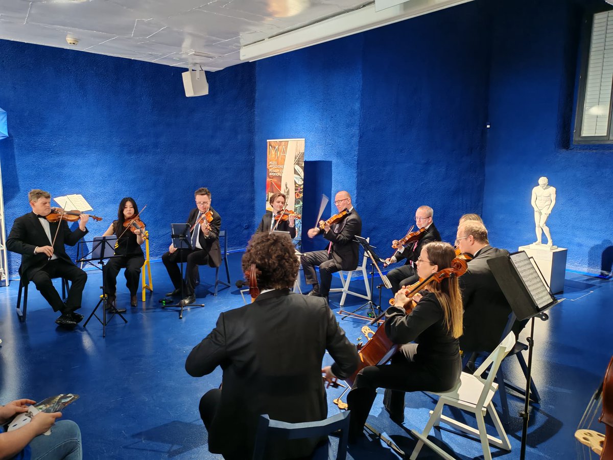 mapoxyomenos's tweet photo. This Saturday, we opened the first season of the KAŠMAN chamber concert series in our museum’s lobby. The evening featured a wonderful performance by the Zagreb Soloists, led by concertmaster Guy Braunstein, with solo by flutist Gili Schwarzman.
Thank you all for coming! 💙🎵 https://t.co/2i36KNCsh8