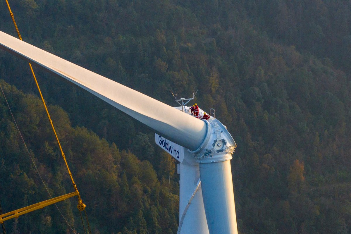 windpower_m's tweet image. Global wind power set new records for year-on-year growth and annual additions in 2025, as China continued to dominate, according to the latest annual report from the Global Wind Energy Council (GWEC)
#windpower #renewables #energytransition
shorturl.at/nKiRv