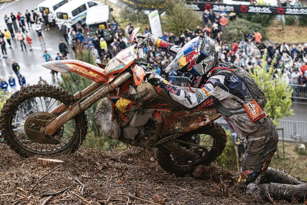 Freenduro.com tweet media