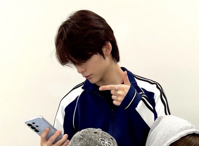 케키 tweet media