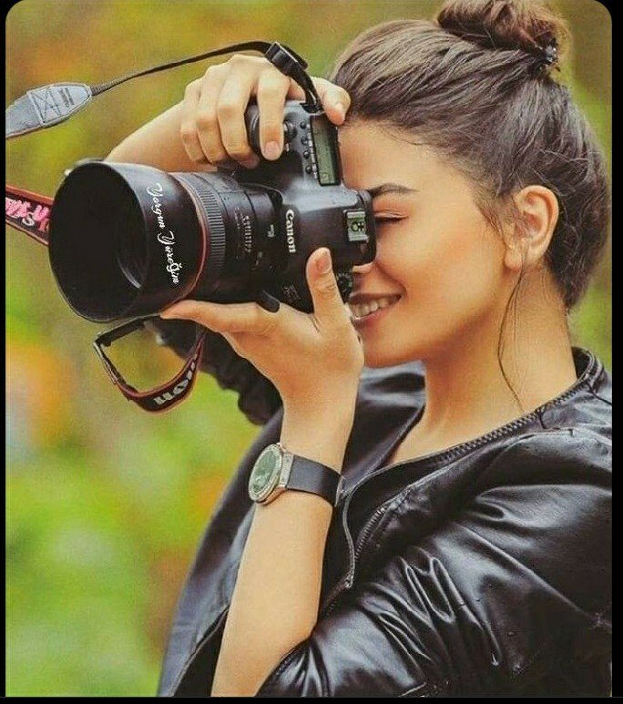 LadukeCharlotte's tweet image. Let's See a Picture w the
Sun in it..🌞
#MondayMorning
~Aren't *Hangover-Free
Mornings the Best?🔥😃
#MondayMotivation
~To Be the Best
*Version of Myself
#MondayMood
🌿🌼🎶💥🌝🦋
#RecoveryPosse
All of your *Snaps are
Lovely👍 Have a Great 
New Week my fellow 
#Twits love, Char🌞