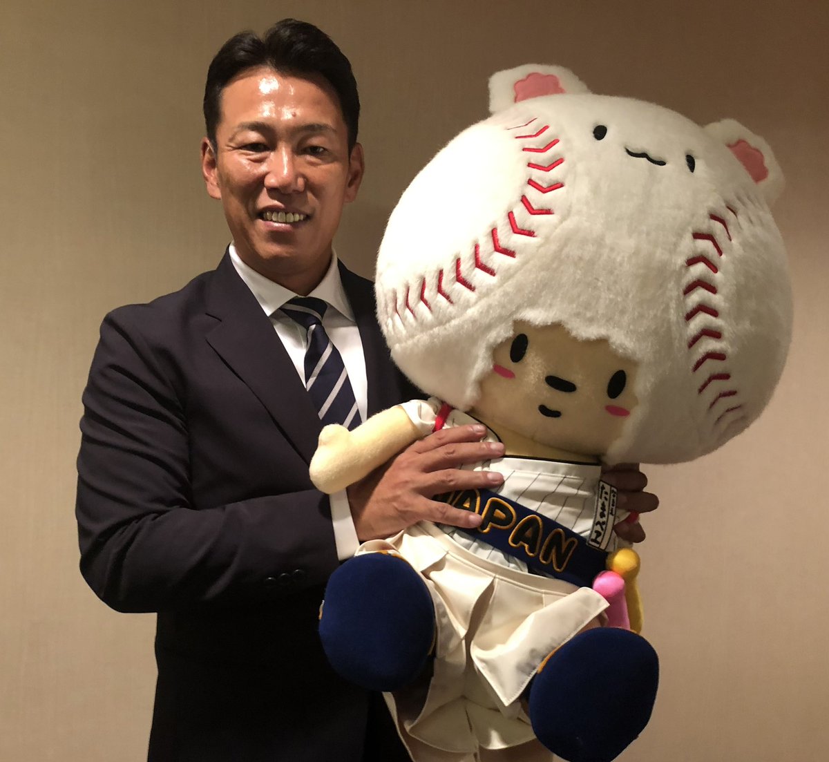 応援侍たまべヱ tweet media