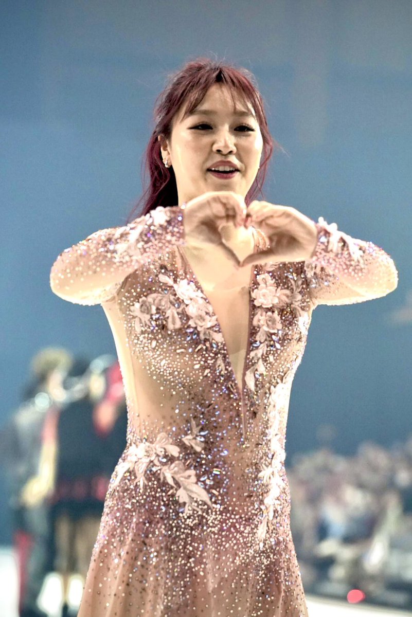 プリンスアイスワールド愛媛公演

新葉さん、力強く盛り上がるプロで、とっても楽しい時間でした。
新しい道を歩み始められたんだなと感じる素敵な演技でした。

ありがとうございました。

#樋口新葉
#PIW愛媛