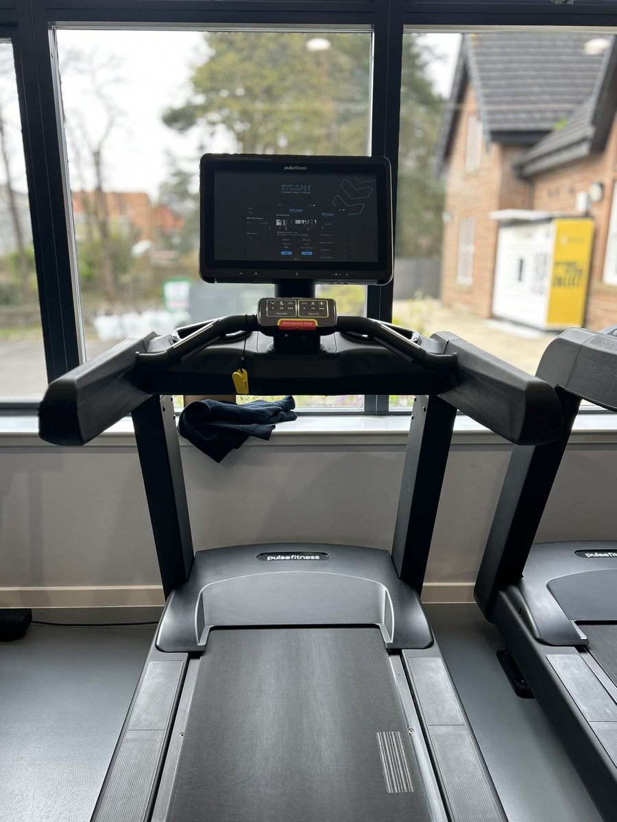 Ross Brownlee tweet media