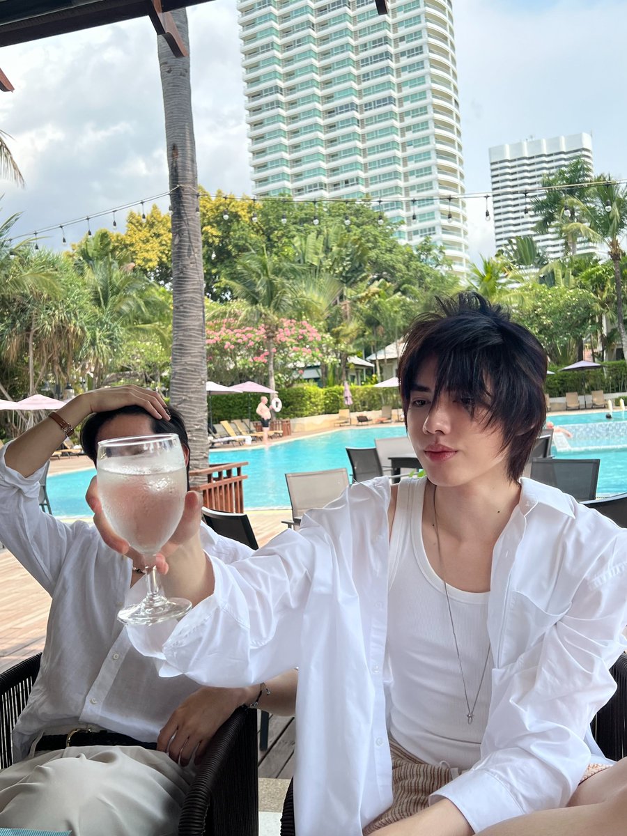 BABE 🐽 tweet media