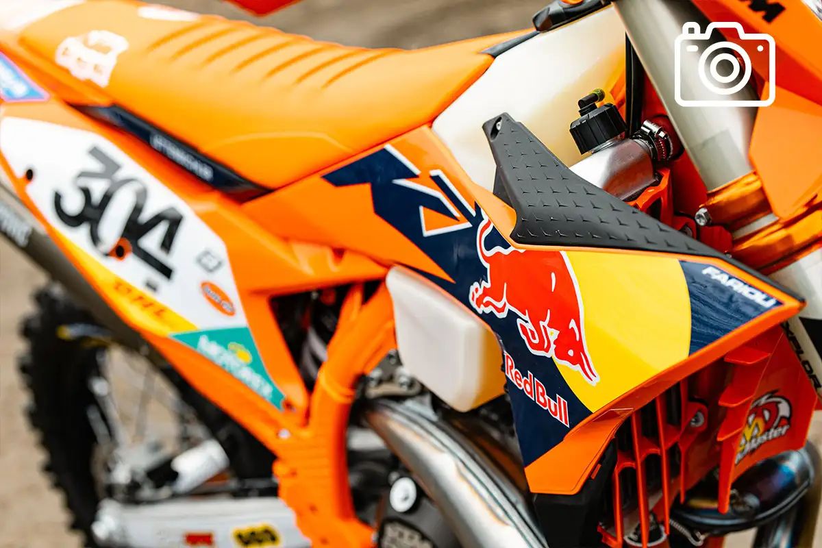 Freenduro.com tweet media
