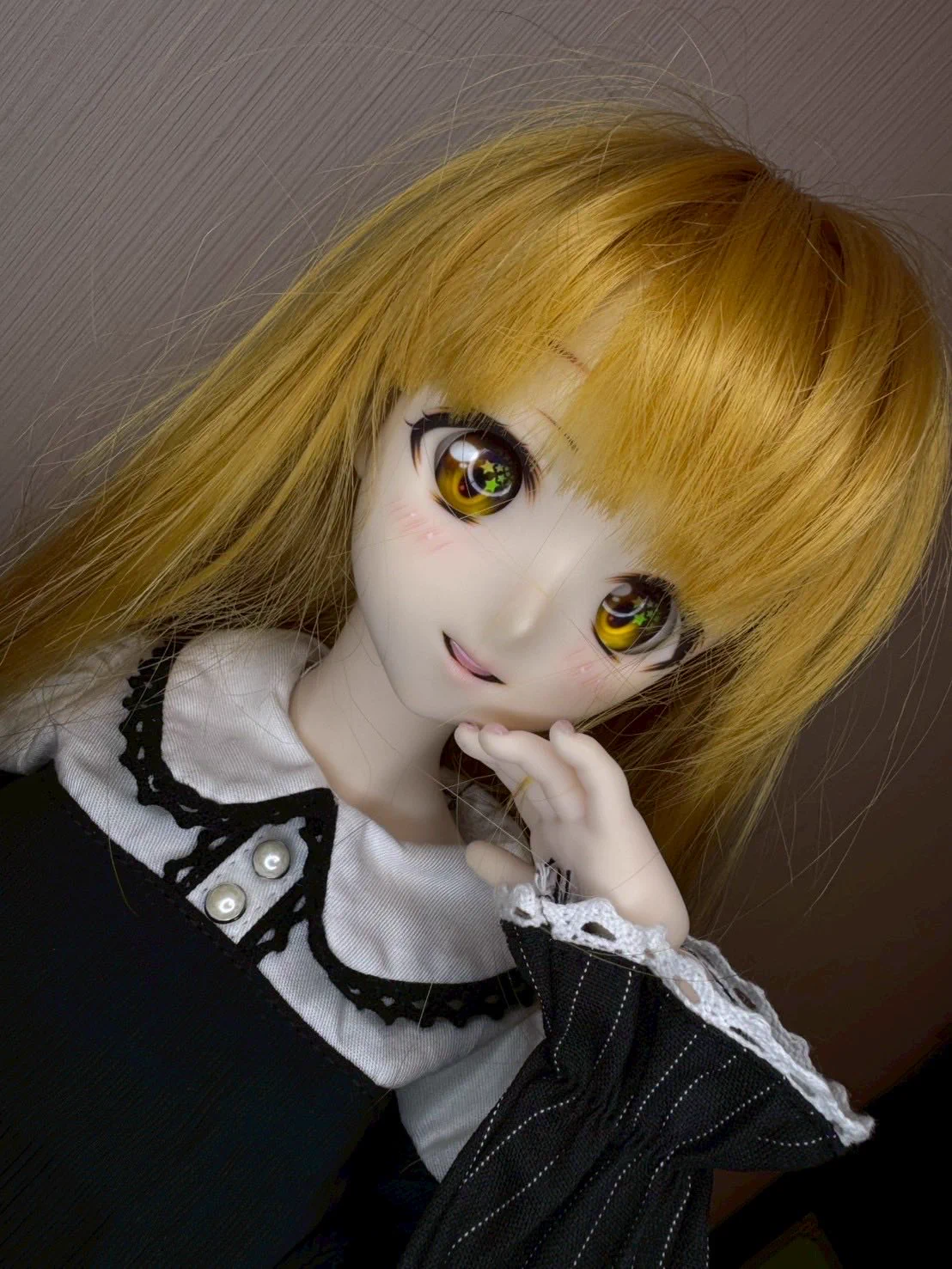 X Users Share Photographs of Doll Collections Using Japan