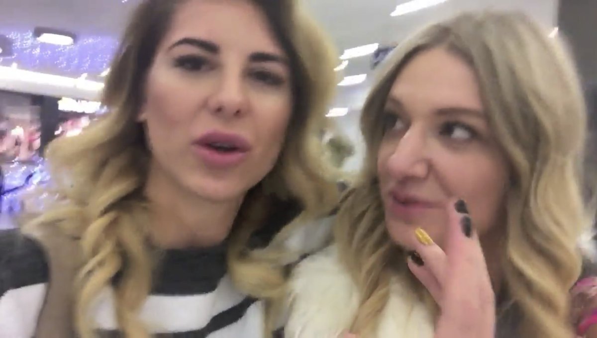 Marina tweet media