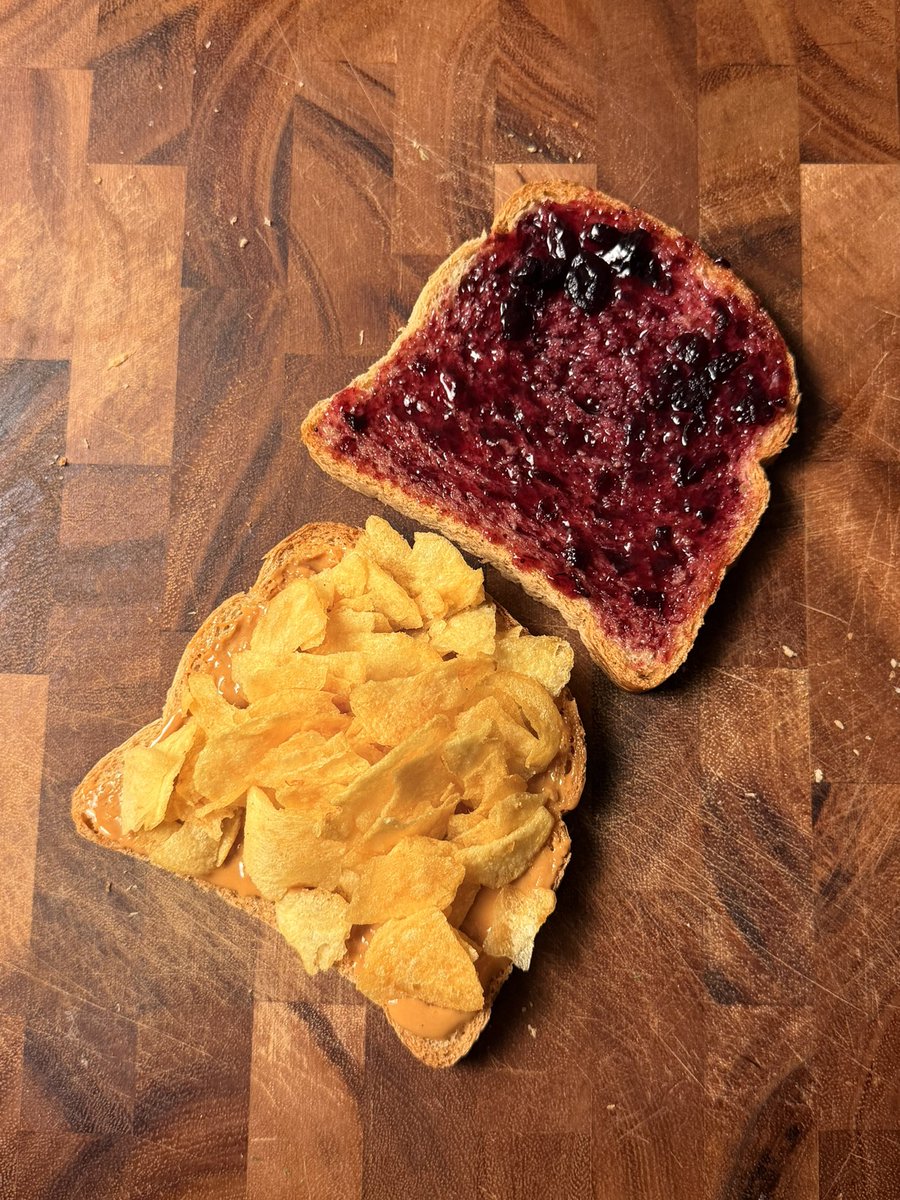 إي لأ tweet media