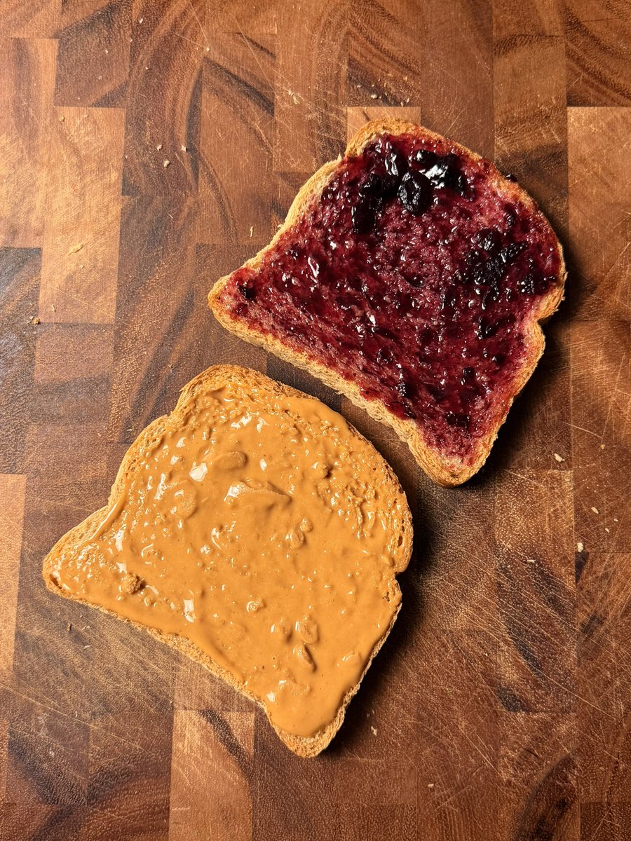 إي لأ tweet media