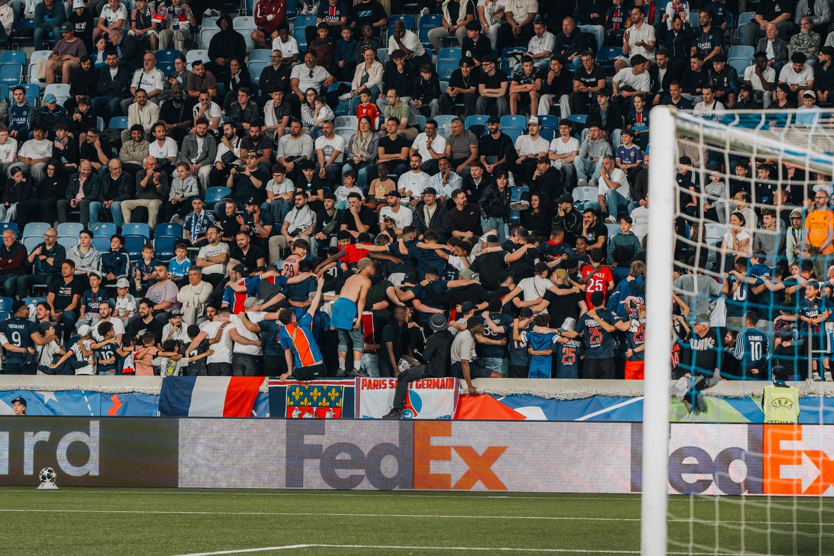 Parisiens & Supporters tweet media