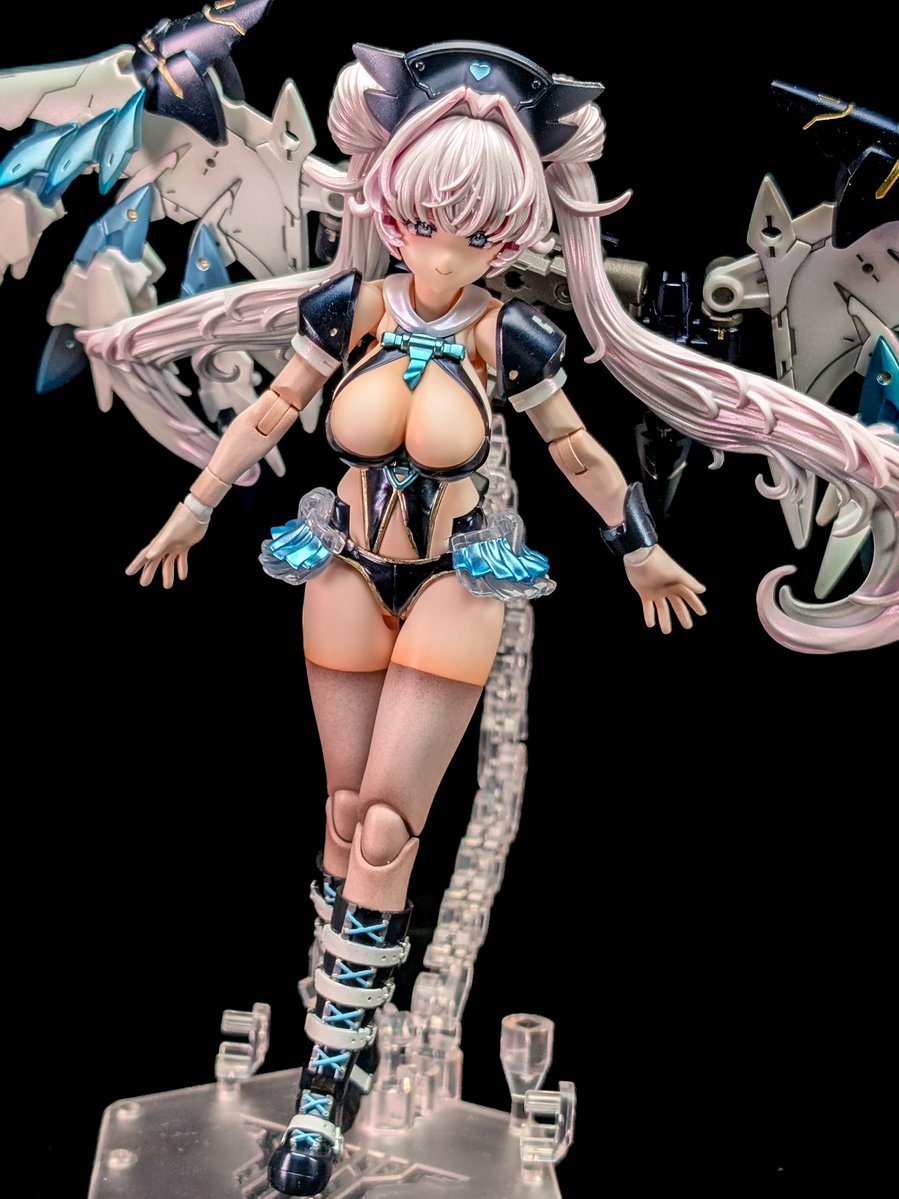 しろくま tweet media