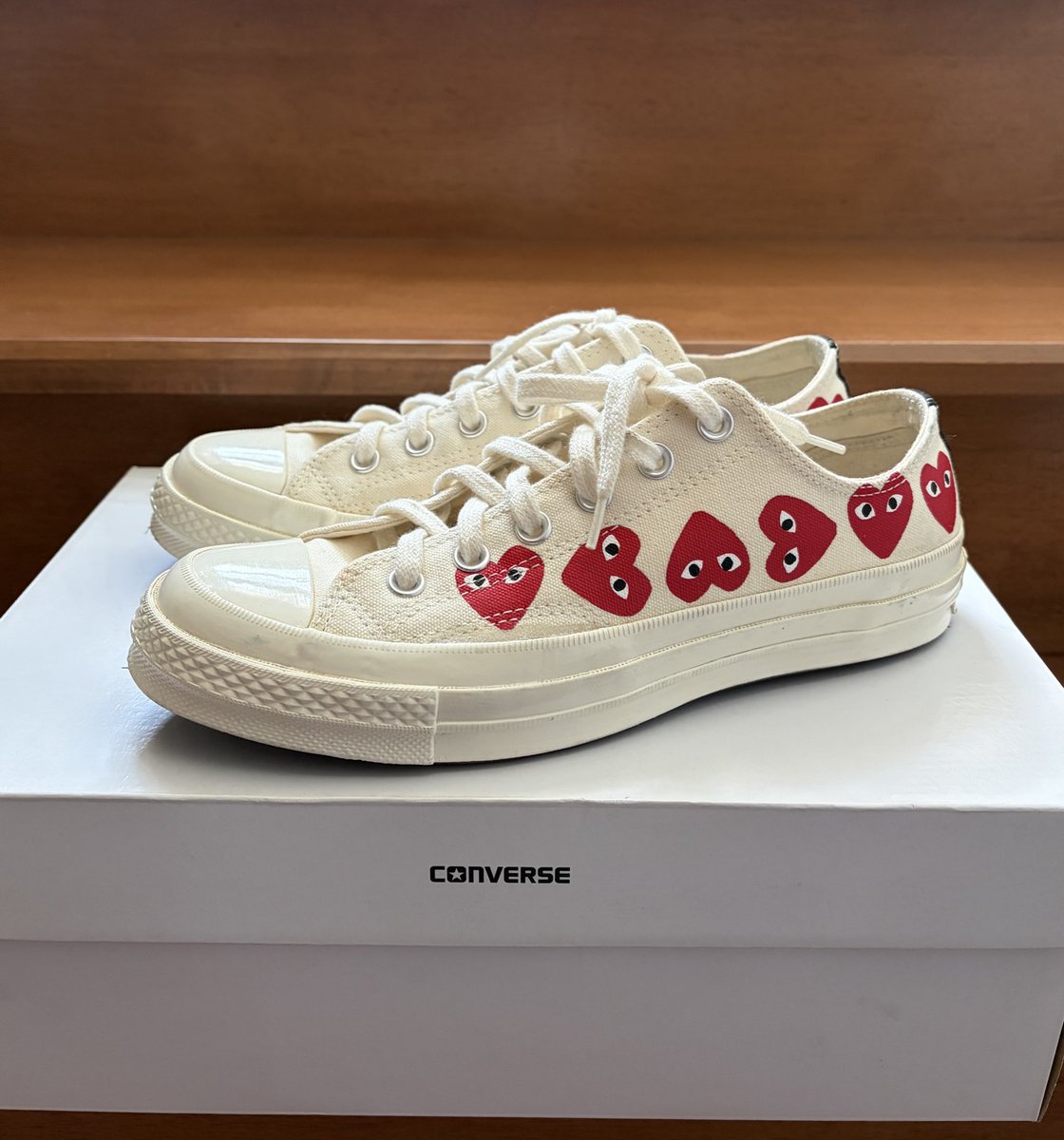 uujinyoung's tweet image. ขาย #Converse x play comme 💙

ปล่อย 600
แท้แน่นอนค่ะ 📌📌

มีตำหนิเป็นรอยกาว / ขอบอ้า เก็บไว้นานแล้ว
ต้องเอาไปติดกาวใส่ได้อีกนานค่ะ 🫶🏼
Size 39-40 ค่ะ 

#รองเท้ามือสอง #รองเท้ามือ2 #ส่งต่อรองเท้า #ส่งต่อรองเท้ามือสอง #ส่งต่อconverse #converseมือสอง #ส่งต่อเสื้อผ้ามือสอง