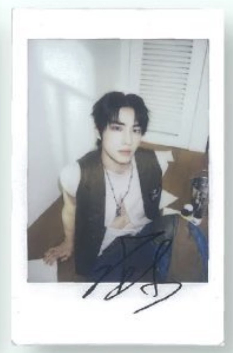 🍒 XIAOJUN WAVES tweet media