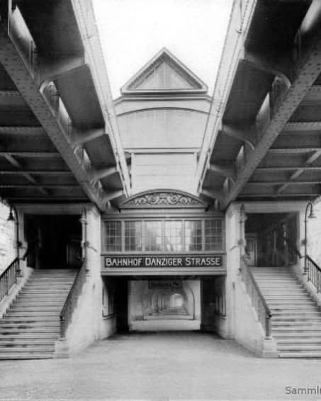 slowberlin's tweet image. Back when U Bahn Eberswalder Str was U Bahn Danziger Str #berlin