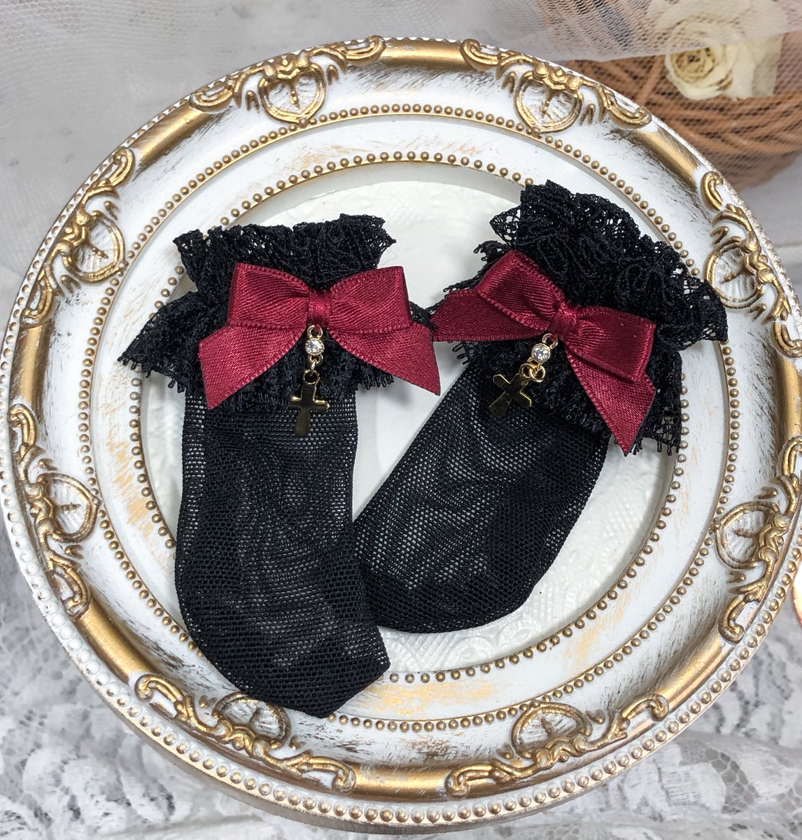 scarlet_alice_'s tweet image. 闇乙女の靴下 リボン付き
MDDとDD
ドルパで販売します〜
#ScarletAlice
#ドルパ55
#ドルパ_ディーラー