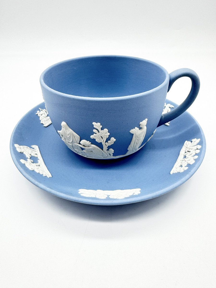 こんばんは！たにやです。
 
WEDGWOOD カップ＆ソーサーをブログにてご紹介しています☕

よろしければご覧ください📷
pawnshop-taniya.com/pages/76/detai…

#Jasper #シリーズ #ティータイム #たにや #質屋 #質店 #買取 #質預かり #ブランド #登戸 #向ヶ丘遊園 #宿河原 #多摩区 #高津区 #宮前区 #麻生区