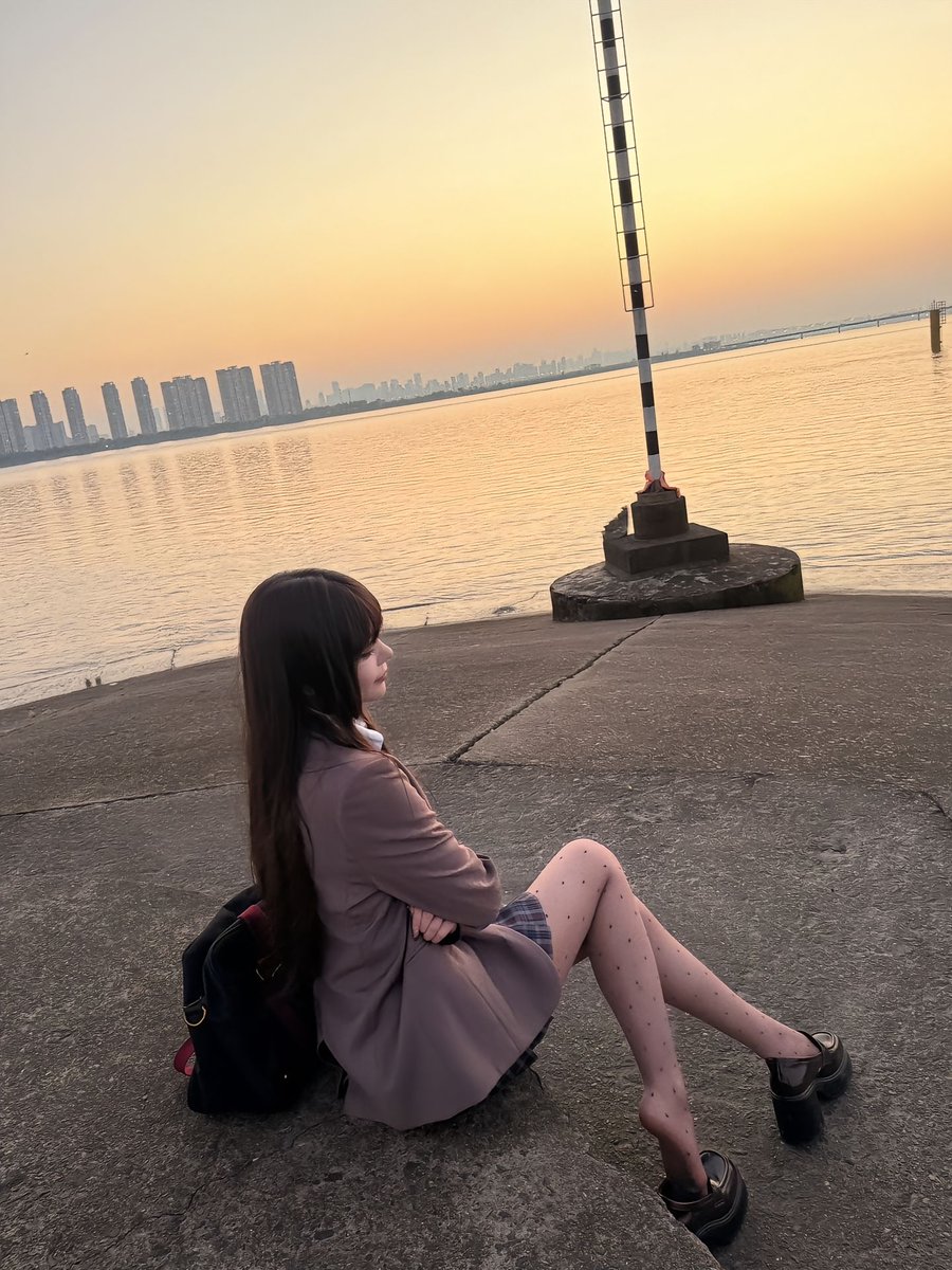 网恋被骗第一次 tweet media