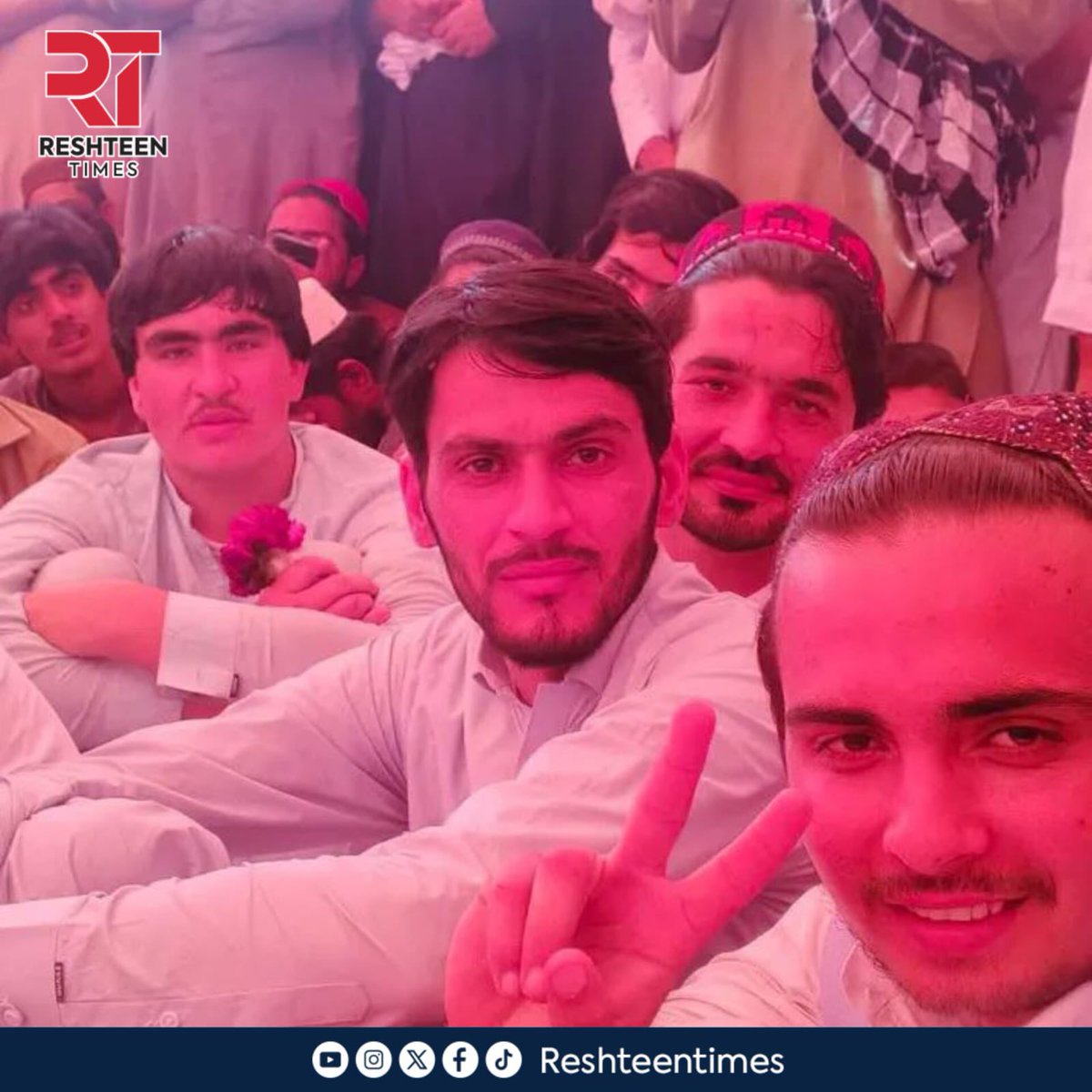 ghazi_pashteen's tweet photo. د پاکستان غلطۍ پالسیو او د حاجی صمد د ناروا زندانی کولو پر خلاف نن په بنو کې اولسی پاڅون تر سره شو .
#ReleaseSamadLala https://t.co/X3h5uz3pJF