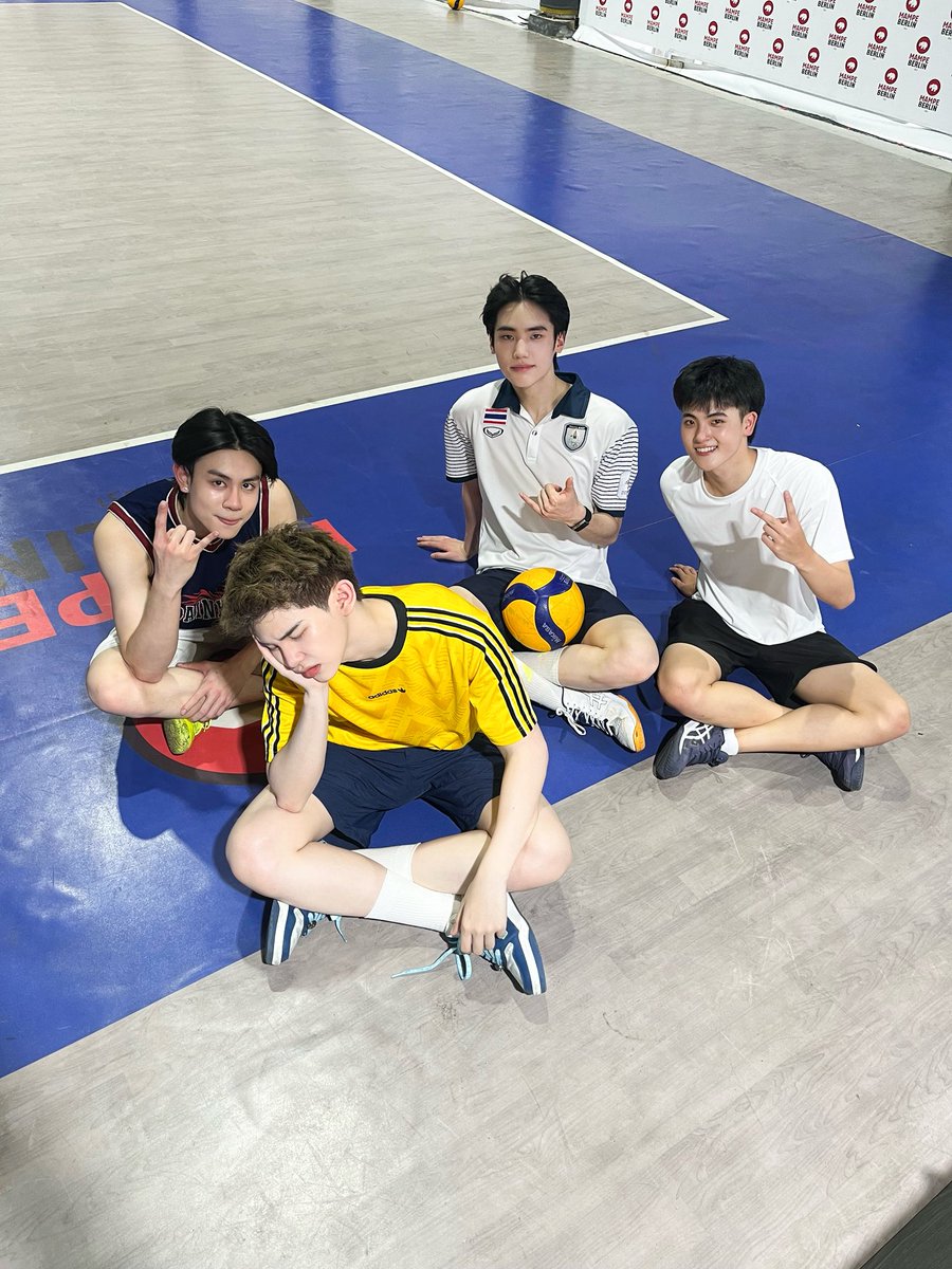 Poom Dechathorn tweet media