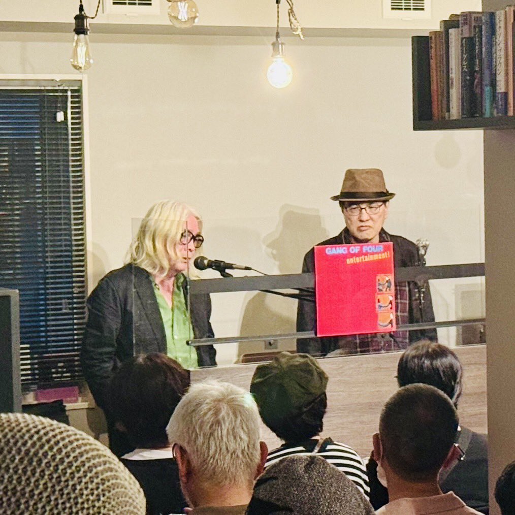 カーネーション CARNATION tweet media