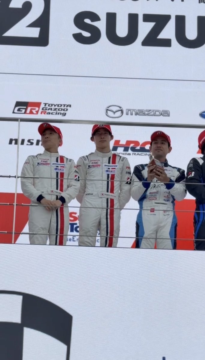 rensato85's tweet image. スーパー耐久鈴鹿ST-TCRクラス　2位表彰台でした！

序盤でステアリングのトラブルが発生し、戦線を離脱しましたが、チームの迅速な修理で戦線に復帰し完走することができました。

かなりのポテンシャルが確認できたレースだったので次戦も楽しみです！

応援ありがとうございました！

#s耐