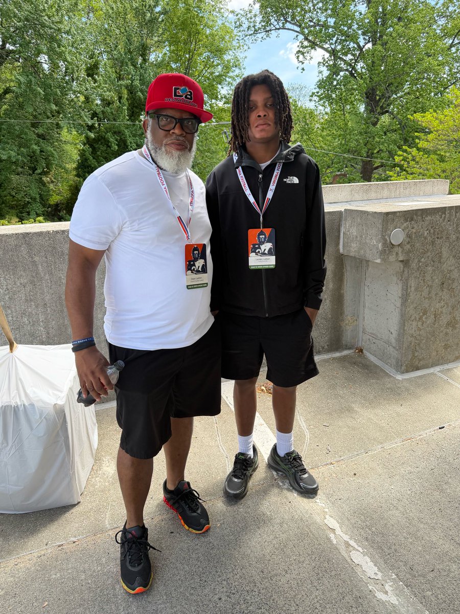 LandynLadson29's tweet image. Great weekend as we were able to attend the UVa Spring game. Thank you Coach Tony Elliott, UVA Head Coach and staff for an amazing experience and thank you Coach Benson for the opportunity. Looking forward to a great season at Forest Park High.
#classof2029
#forestparkfootball