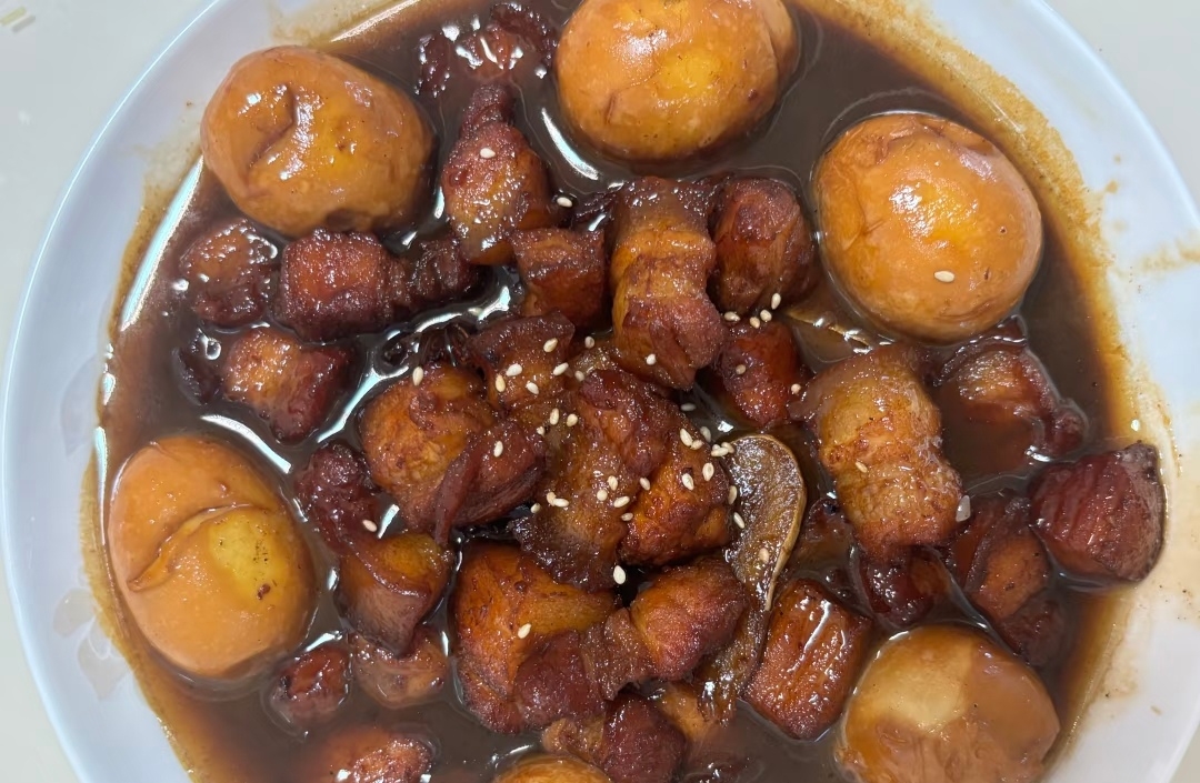 Isach Flores tweet media