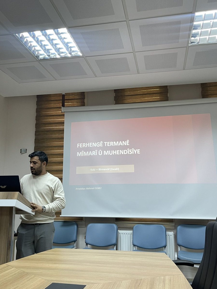 Türkiye'de Yaşayan Diller Enstitüsü (MAÜ) tweet media