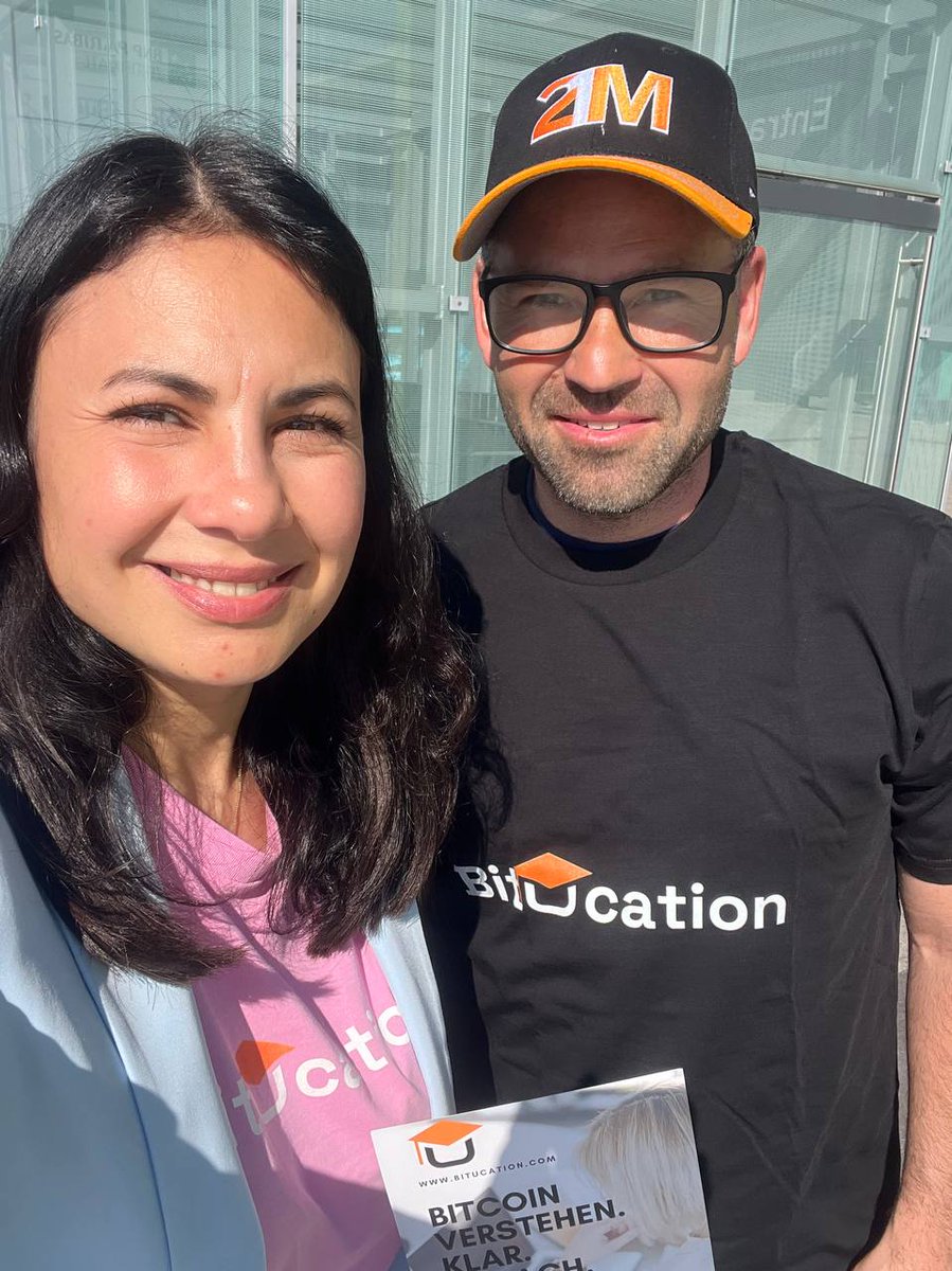 BitUcation.com tweet media