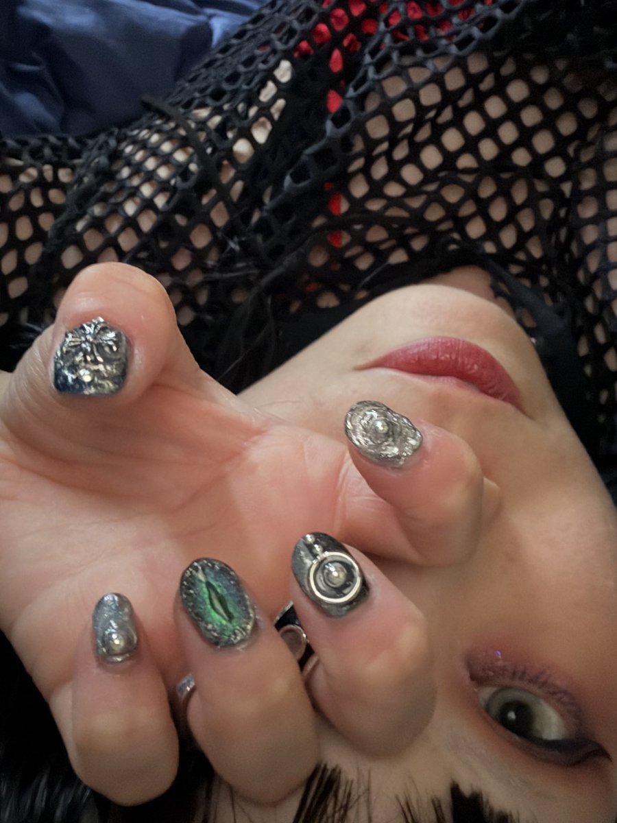 ☾胞子 ヱ☾ tweet media