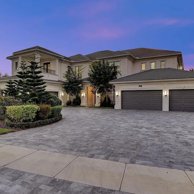 Savheya veFashion tweet media