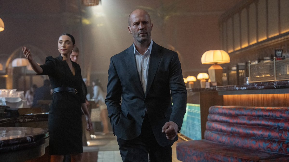 _movie_a's tweet image. 『#A WORKING MAN / #ワーキングマン』
ステイサムさんは観ててスッキリするし、絶対に勝つって分かってるけどこれで良い!！🔥
元特殊部隊員のレヴォンは現場監督として平凡な日常を送っていたがある日上司の娘が誘拐され、人身売買をする凶悪組織に立ち向かう話。
ステイサムさんはやっぱ観ないとね~