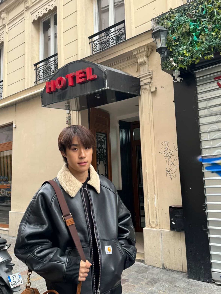 17% ♡ ◞ tweet media