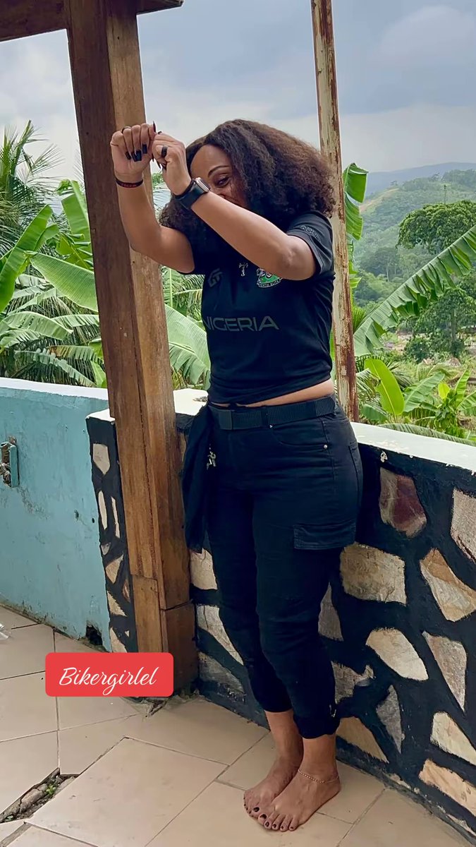 Bikergirlel's tweet image. Enjoy The Special Moments In Life…
#bikergirl #special #moment #enjoy #fypage