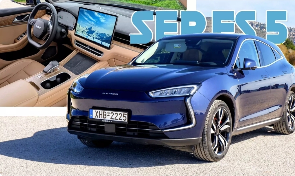 QbeepOfficial's tweet image. Seres has patented a voice-controlled in-car toilet 🚗

With AI voice activation and built-in waste systems, it pushes convenience to new extremes. As cars evolve into living spaces, is this innovation—or excess?

#AI #Automotive #Innovation #SmartCars #FutureTech #Qbeep