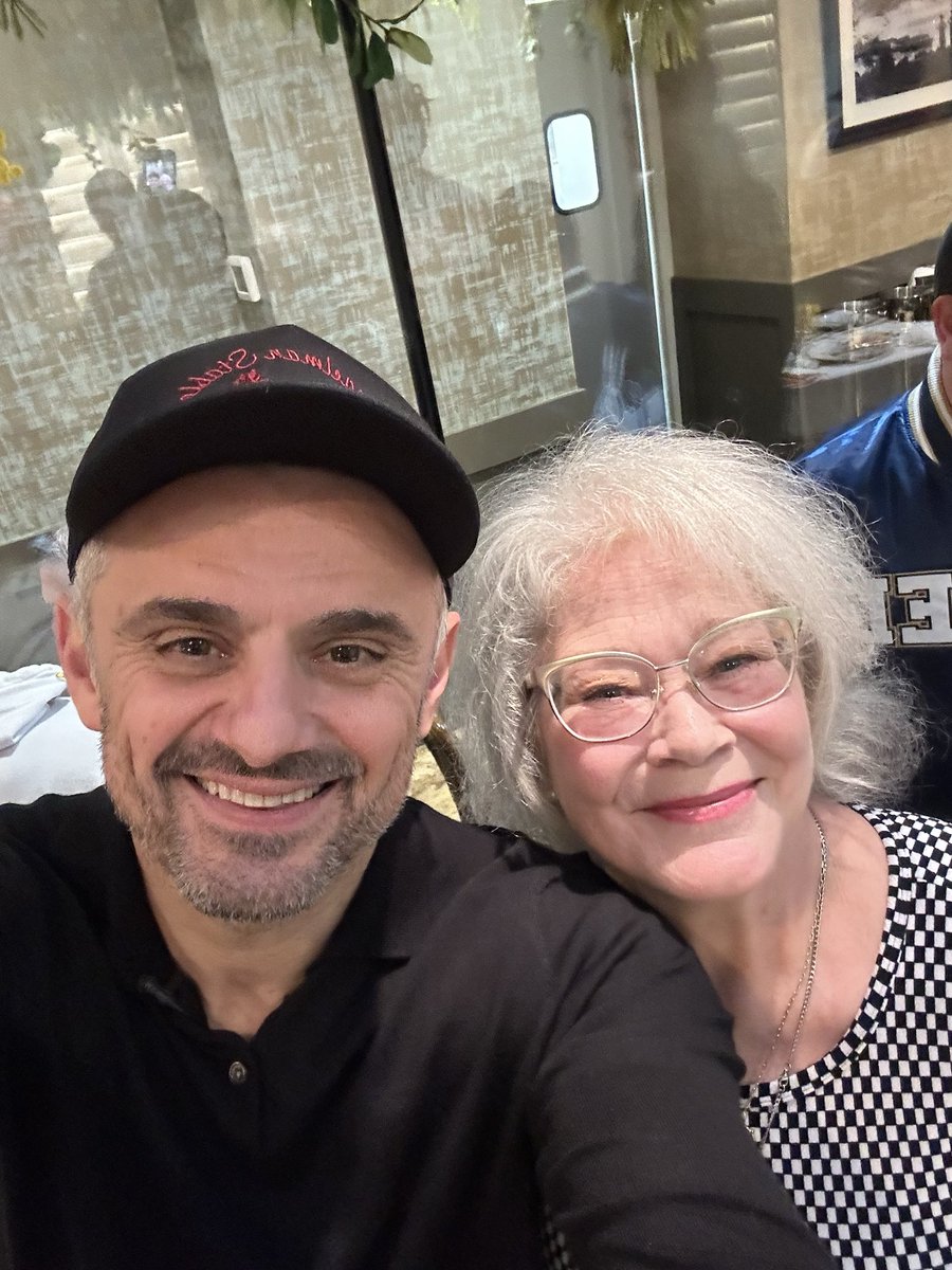 Peg Moore.eth tweet media