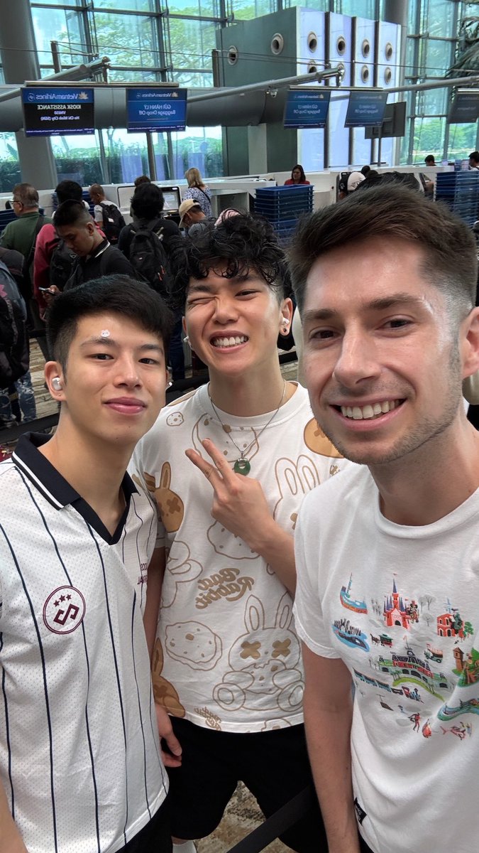 Justin✨ in Chiang Mai 🇹🇭 tweet media