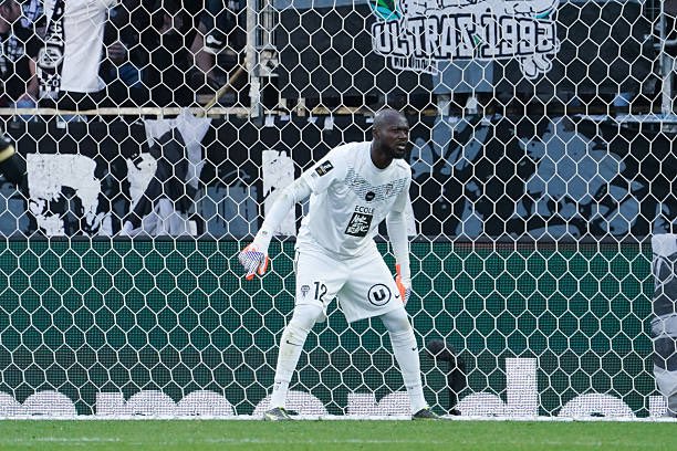 ᴋᴀʏᴢᴢᴏ tweet media