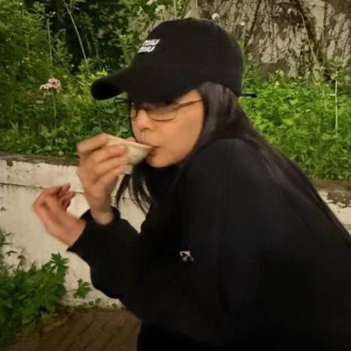 SAGE⛧･🧛🏻‍♀️ tweet media