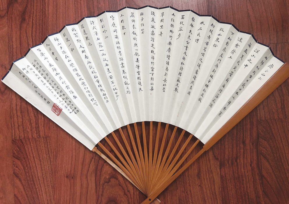 marya220483's tweet image. [Just wrapped up a sun-soaked weekend in Kyoto! Wandered Fushimi Inari’s torii gates, sipped matcha by Kamo River, and left with a bag of hand-painted fans. Grateful for slow days u0026 cherry blossom scents (even off-season ). #KyotoVibes #Wanderlust]