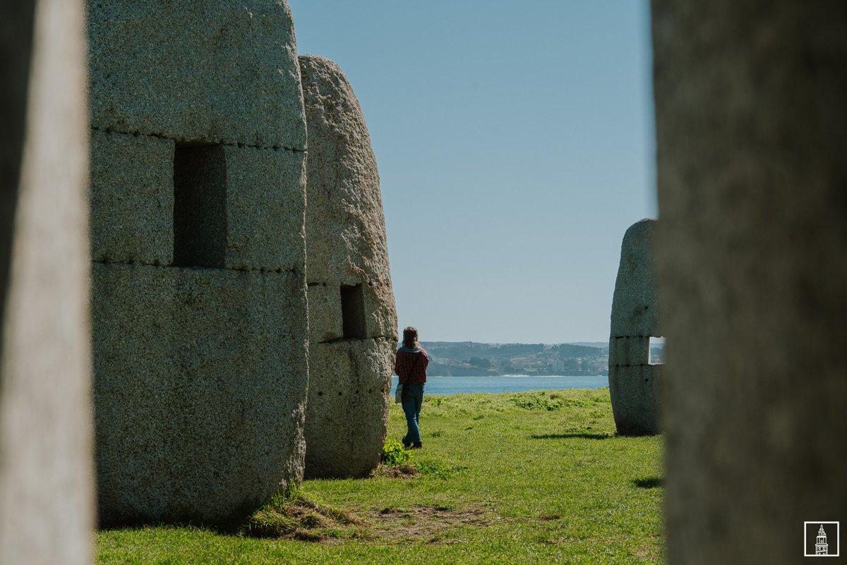 Torre de Hércules tweet media