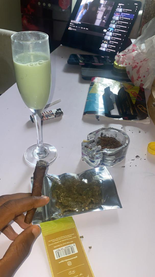 Aura salad🥗 tweet media