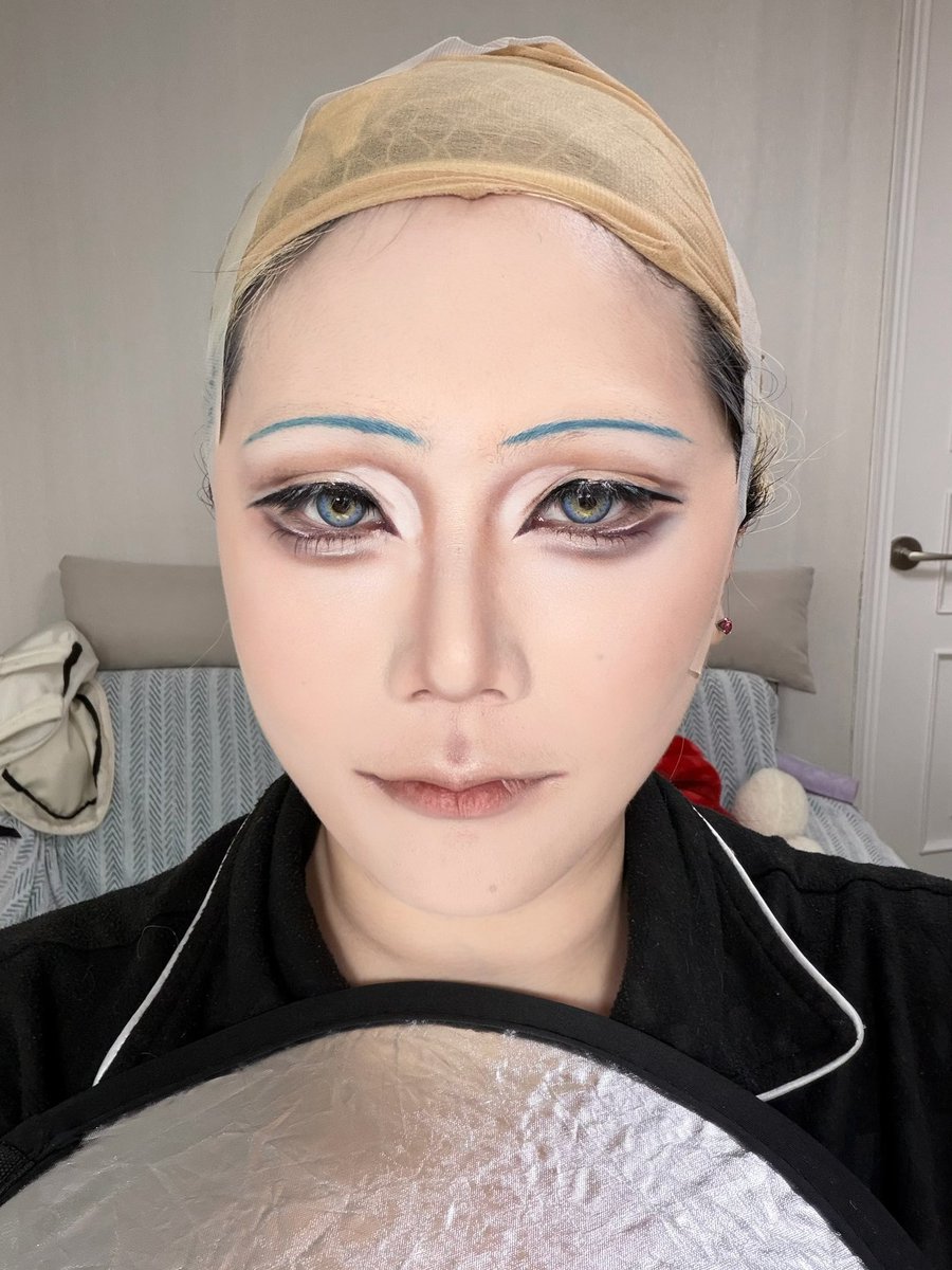 니코야(중국코스메이크업 커미션) tweet media