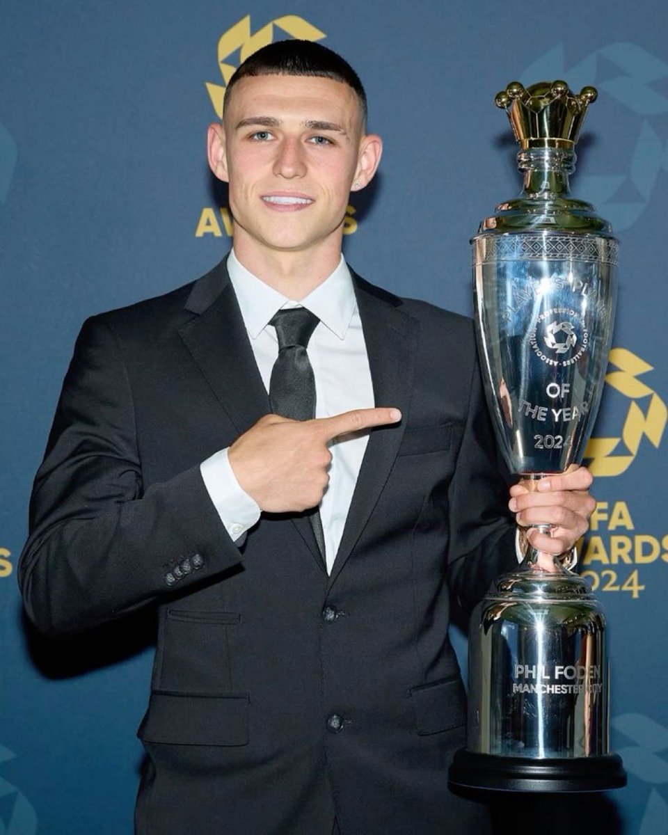 17 (fan) tweet media