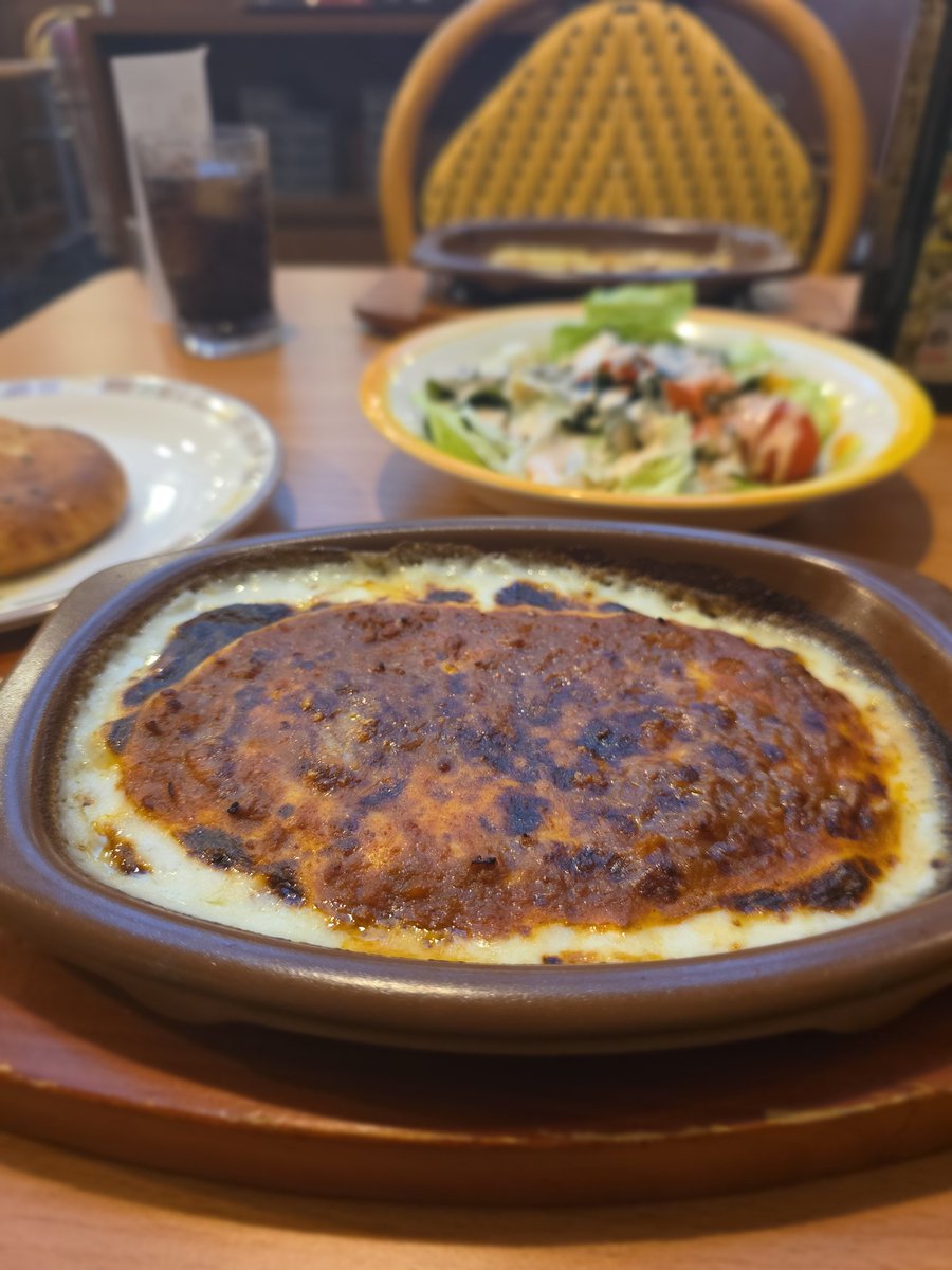 n/froid.7 tweet media