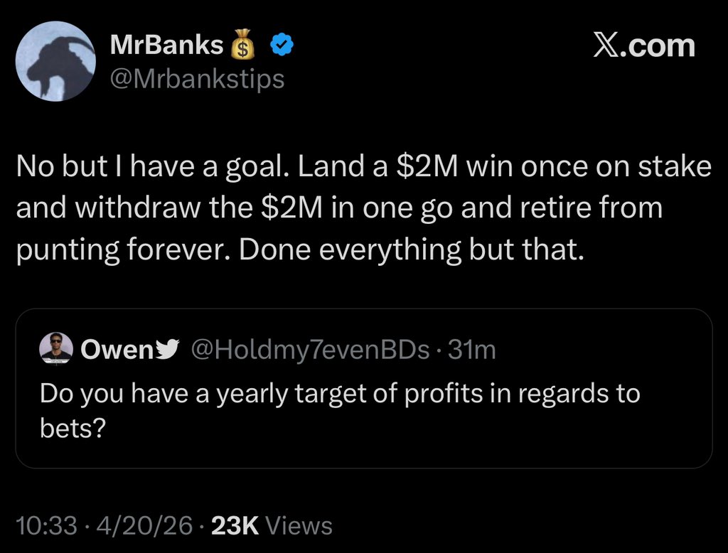 john322226's tweet image. Mr banks, try stand for one place make your piss for fit foam well 😭😂😂😂

Abi una dey forget wetin una Dey tweet ?😭😂😂