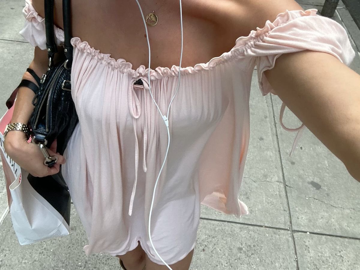 𝐏𝐢𝐧𝐤 𝐠𝐥𝐢𝐭𝐭𝐞𝐫 🎀 tweet media