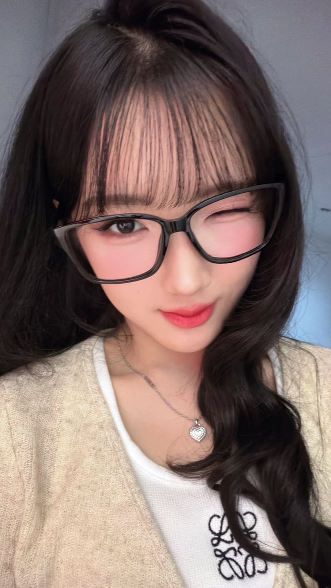 out of context Delynn. tweet media