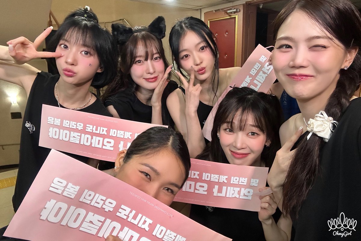 11번째 봄 축하해🌸
앞으로 더더 오랫동안 함께해용